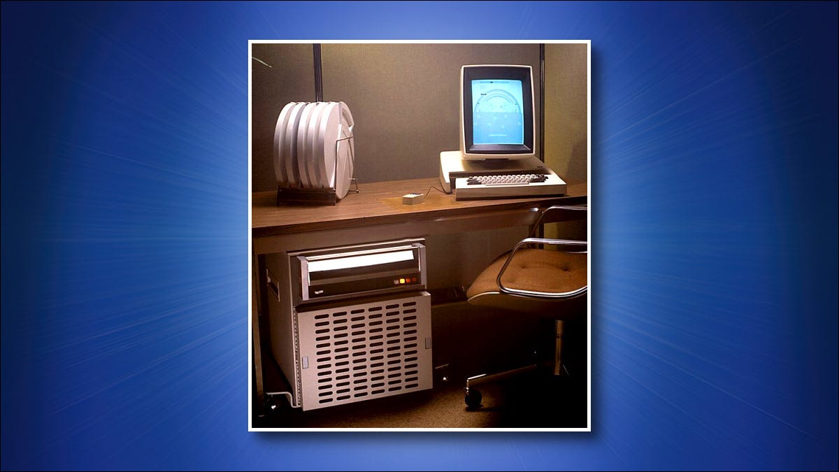 Ein Foto eines Xerox Alto-Computers