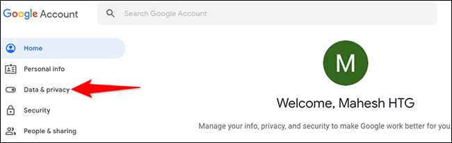 Haga clic en "Datos y privacidad" en el sitio de la cuenta de Google.
