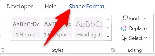 Haga clic en la pestaña "Formato de forma" en Word.