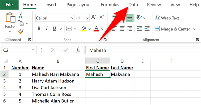 Haga clic en la pestaña "Datos" en la cinta de Excel.