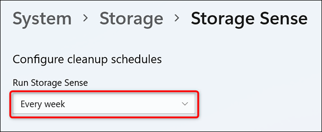 Seleccione una opción del menú desplegable "Ejecutar Storage Sense" en Configuración.