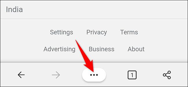 Toque los tres puntos en la parte inferior de Edge en el dispositivo móvil.