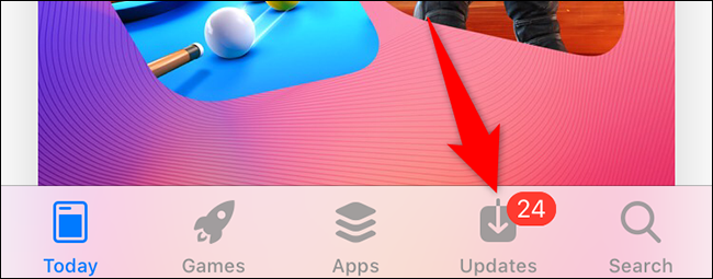 Toca la pestaña "Actualizaciones" en la App Store.