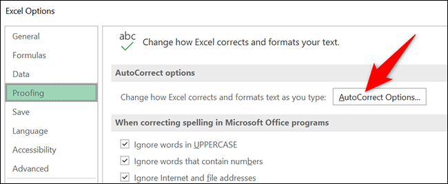 Haga clic en "Opciones de Autocorrección" en la ventana "Opciones de Excel".