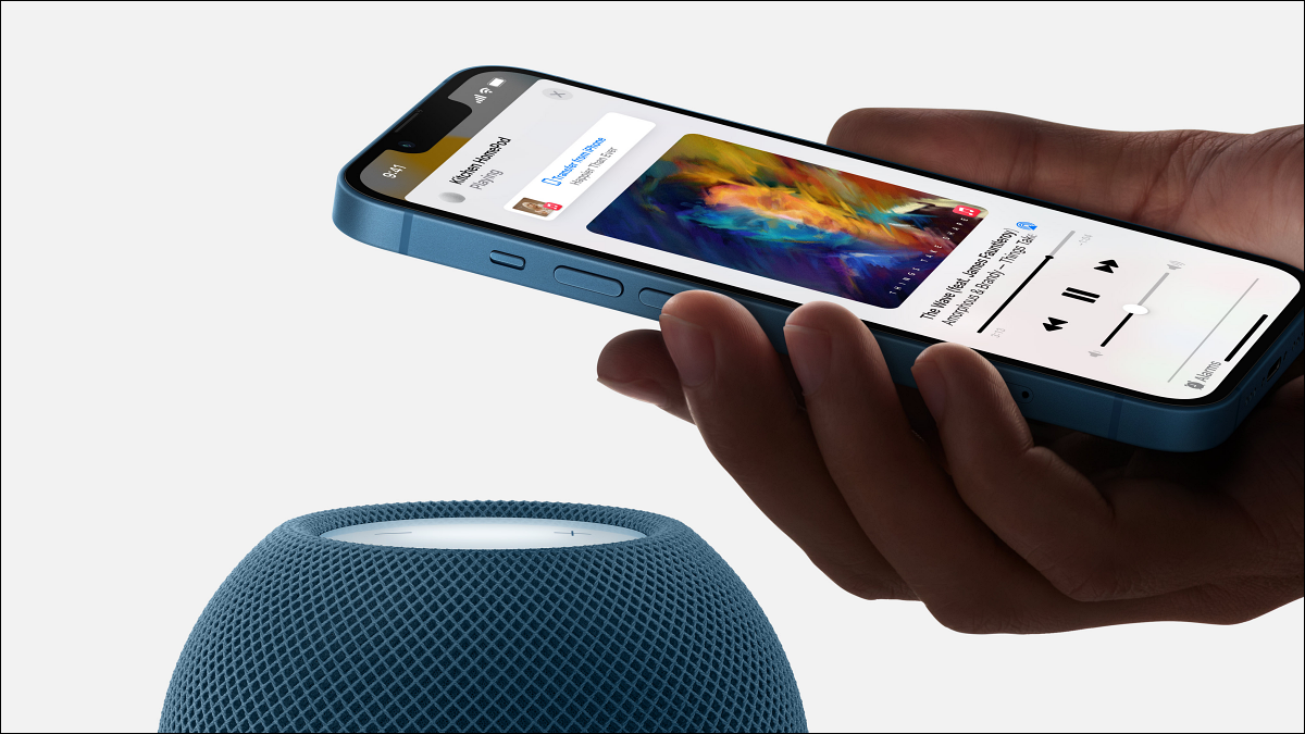 Apple HomePod con iPhone