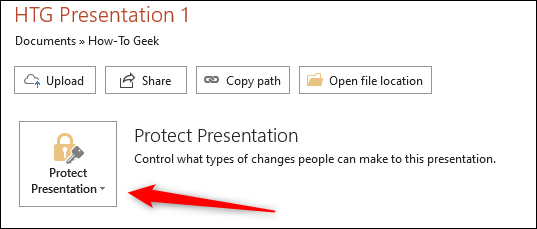 Haga clic en la opción Proteger presentación.