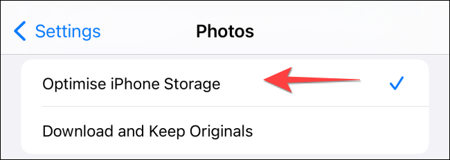 Selecciona "Optimizar el almacenamiento del iPhone".