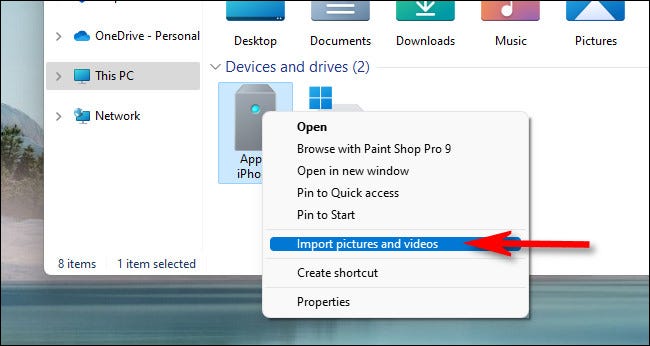 En Windows 11, haga clic derecho en el iPhone y seleccione "Importar imágenes o videos".