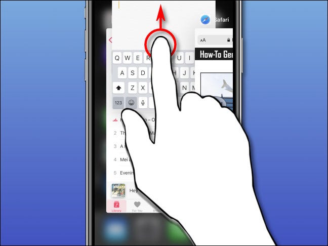 En el conmutador de aplicaciones de iPhone, deslice hacia arriba las miniaturas de las aplicaciones para cerrarlas.