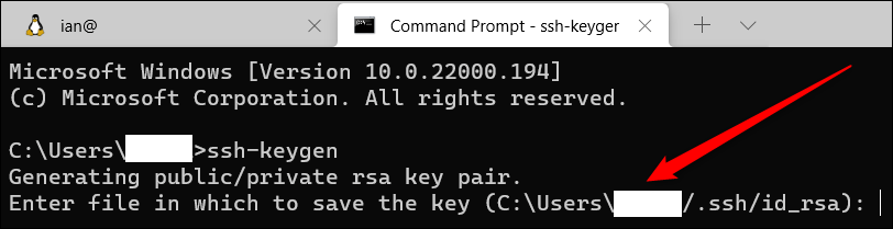 Símbolo del sistema de Windows 11 que muestra la opción de dónde guardar las claves SSH.