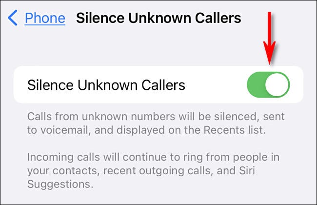 Mueve el interruptor junto a "Silenciar llamadas desconocidas" a "Activado".