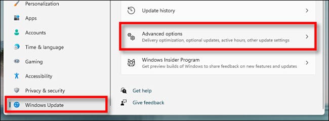 En la configuración de Windows, haga clic en "Actualización de Windows", luego seleccione "Opciones avanzadas".