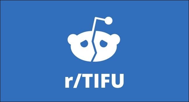 Logotipo de Reddit partido por la mitad