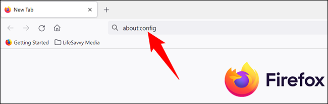 Escribe "about:config" en la barra de direcciones de Firefox.