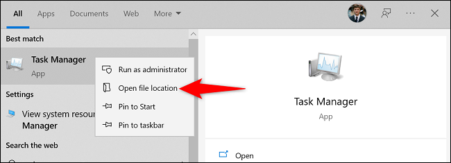 Haz clic con el botón derecho en Administrador de tareas y selecciona "Abrir ubicación de archivo".