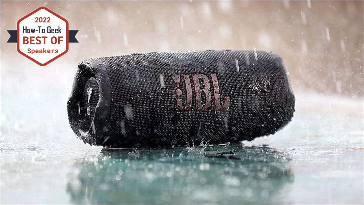JBL Charge 5 bajo la lluvia